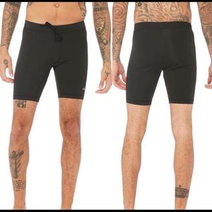 Alo Yoga Warrior Compression Short